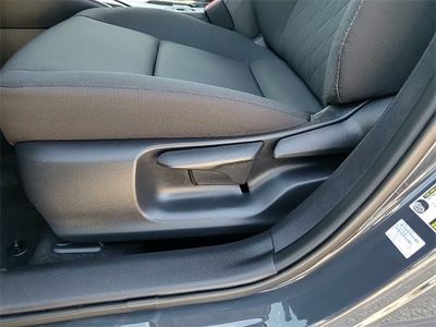 2025 Toyota Corolla - Photo 12