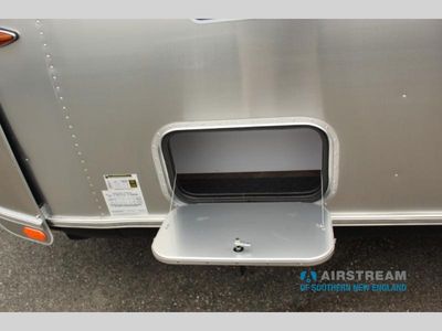 2024 Airstream International - Photo 6