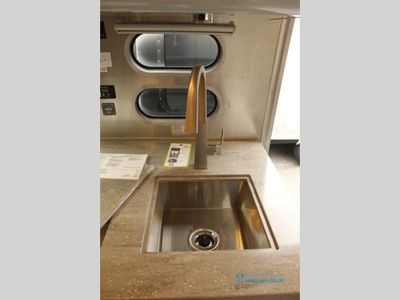 2024 Airstream International - Photo 34