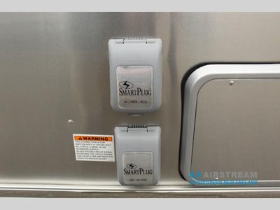 2024 Airstream International - Photo 4