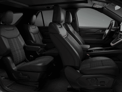 2026 Ford Explorer — photo 52 view