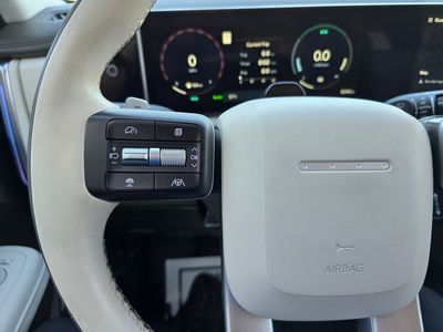 2025 Hyundai Santa Fe Hybrid — photo 11 view