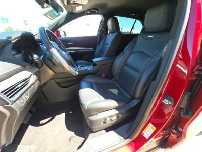 2023 Cadillac XT4 — photo 13 view