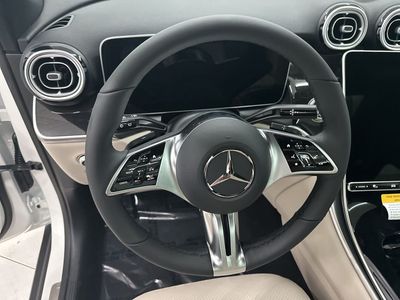 2026 Mercedes-Benz GLC — photo 10 view