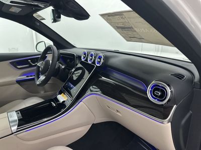 2026 Mercedes-Benz GLC — photo 28 view