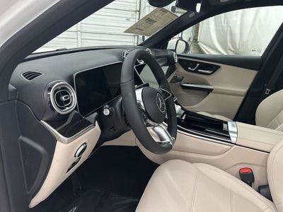 2026 Mercedes-Benz GLC — photo 9 view
