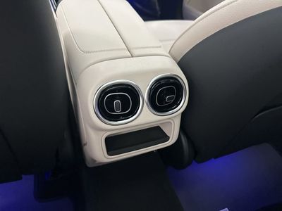 2026 Mercedes-Benz GLC — photo 57 view