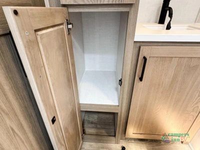2027 Forest River RV Rockwood Ultra Lite — photo 49 view