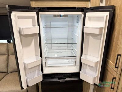 2027 Forest River RV Rockwood Ultra Lite — photo 37 view
