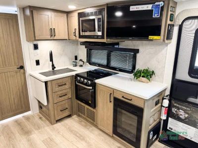 2027 Forest River RV Rockwood Ultra Lite — photo 24 view