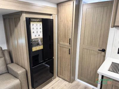 2027 Forest River RV Rockwood Ultra Lite — photo 34 view