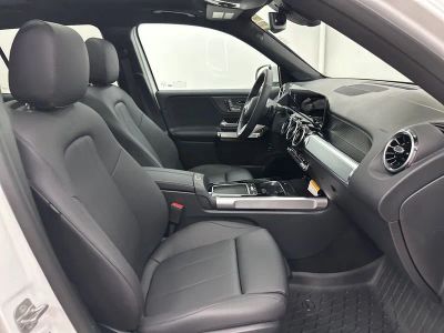 2026 Mercedes-Benz GLB — photo 58 view