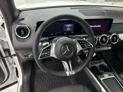 2026 Mercedes-Benz GLB — photo 41 view