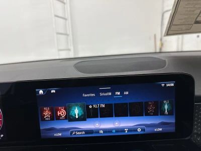 2026 Mercedes-Benz GLB — photo 14 view