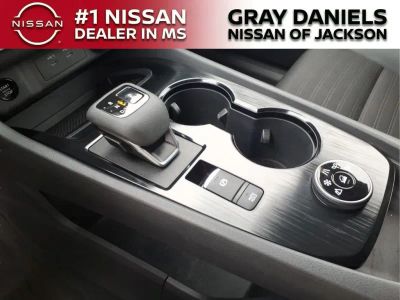 2025 Nissan Rogue - Photo 19