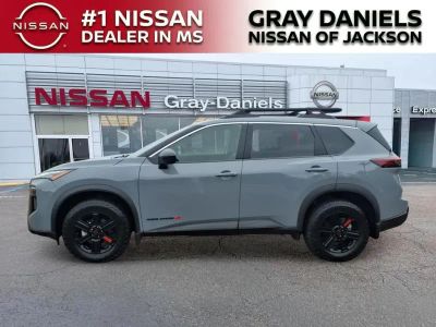 2025 Nissan Rogue - Photo 4