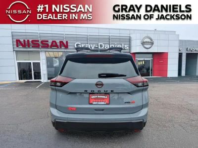2025 Nissan Rogue - Photo 6