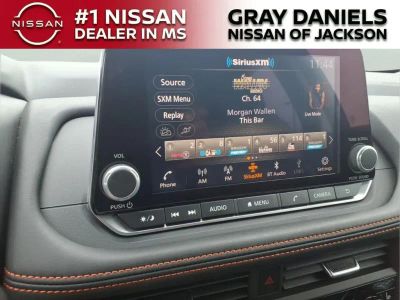 2025 Nissan Rogue - Photo 17