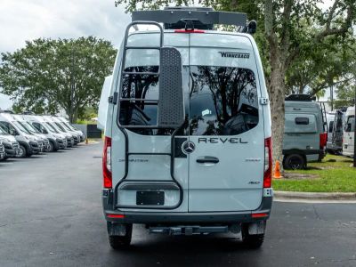 2026 Winnebago REVEL - Photo 18