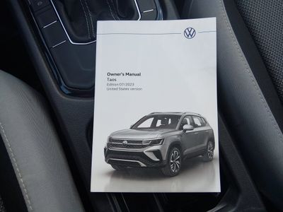 2024 Volkswagen Taos - Photo 19