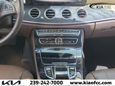2017 Mercedes-Benz E-Class — photo 16 view