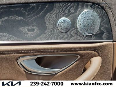 2017 Mercedes-Benz E-Class — photo 11 view