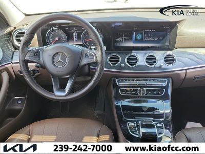 2017 Mercedes-Benz E-Class — photo 13 view