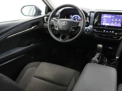 2025 Toyota Camry FWD - Photo 29
