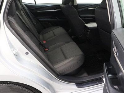 2025 Toyota Camry FWD - Photo 32