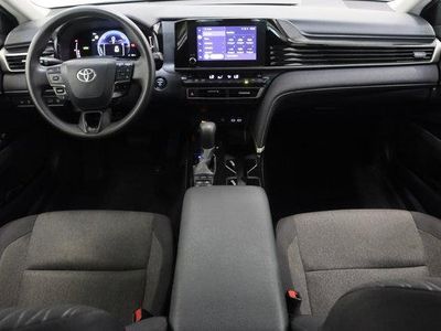 2025 Toyota Camry FWD - Photo 28