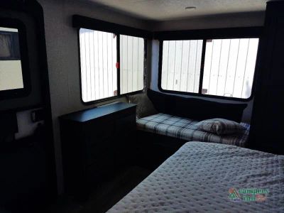 2025 Venture RV Stratus - Photo 22