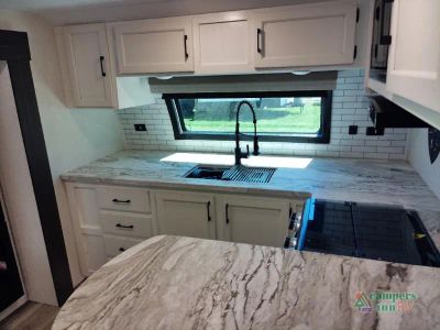 2025 Venture RV Stratus - Photo 14