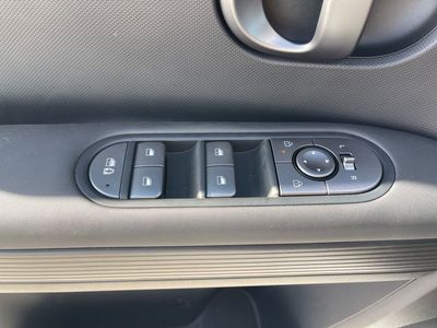 2026 Hyundai IONIQ 5 - Photo 30
