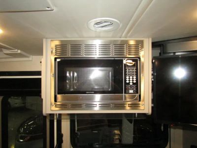 2025 Winnebago VIEW - Photo 8