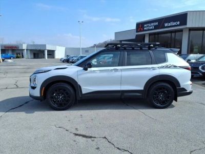 2026 Mitsubishi Outlander — side profile view