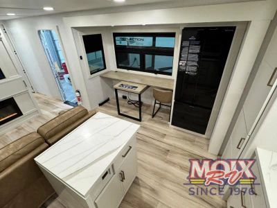 2026 Brinkley Model I - Photo 22