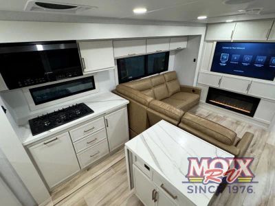 2026 Brinkley Model I - Photo 19