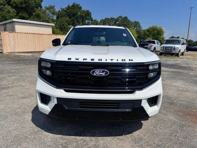 2027 Ford Expedition — side profile view