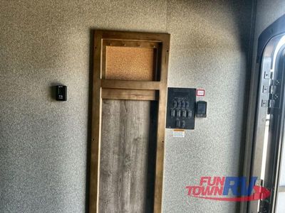 2018 Keystone RV Sprinter - Photo 37