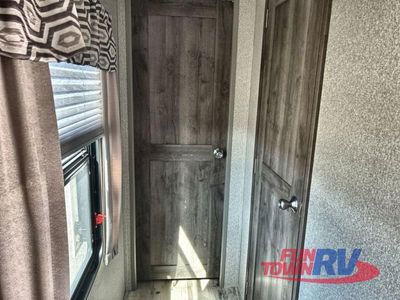 2018 Keystone RV Sprinter - Photo 52