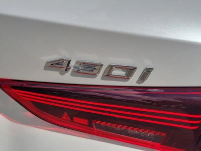 2026 BMW 4 Series — photo 9 view