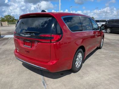 2026 Chrysler Pacifica — rear three-quarter view