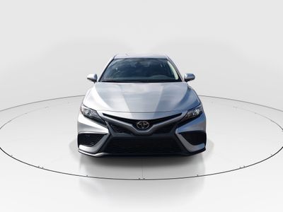 2023 Toyota Camry - Photo 2