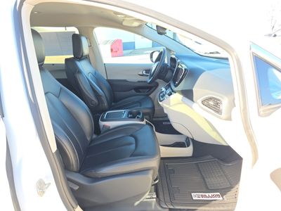 2024 Chrysler Pacifica - Photo 15