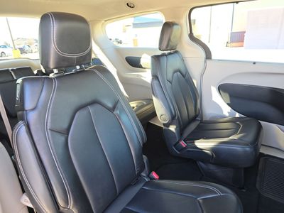 2024 Chrysler Pacifica - Photo 14