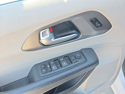 2024 Chrysler Pacifica - Photo 20