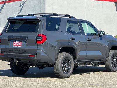 2026 Toyota 4Runner - Photo 2