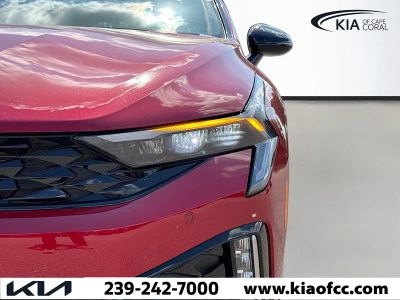 2026 Kia K5 — photo 9 view