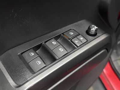 2023 Toyota Tacoma 4WD - Photo 11