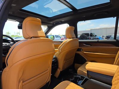 2026 Jeep Grand Cherokee L — photo 10 view